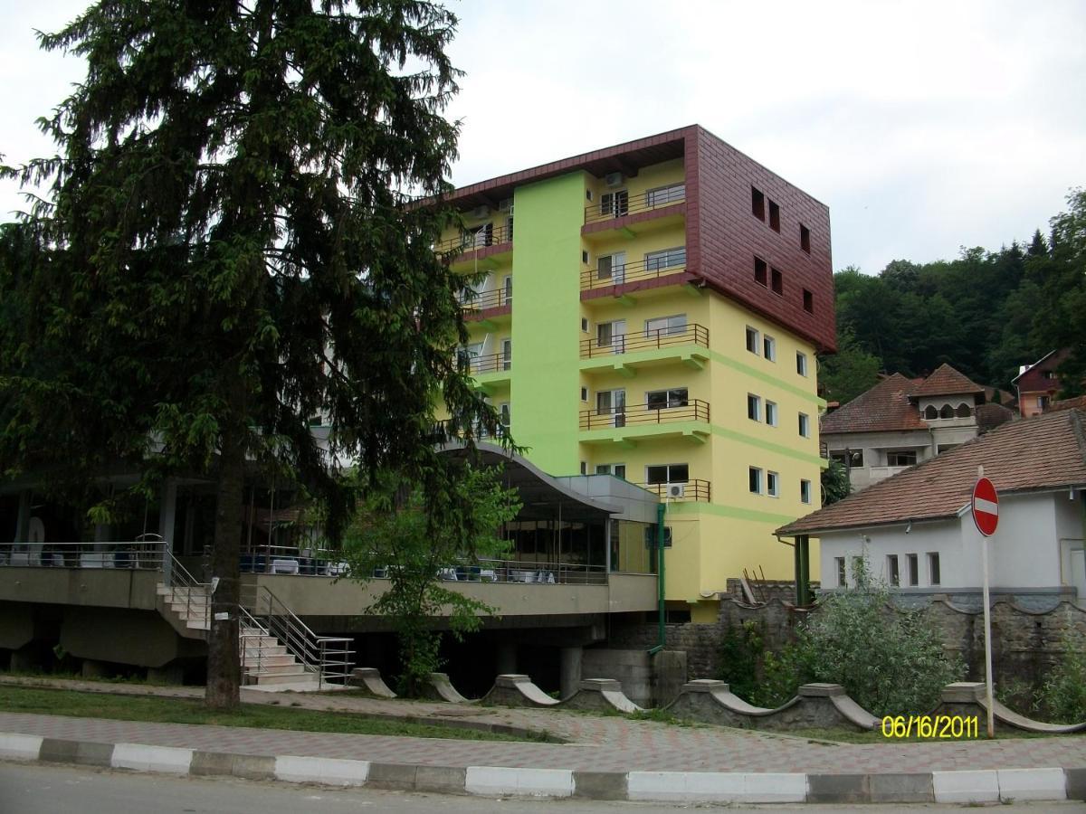 Hotel Central - Băile Olăneşti 외부 사진